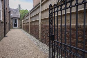 Photo 13- click for photo gallery